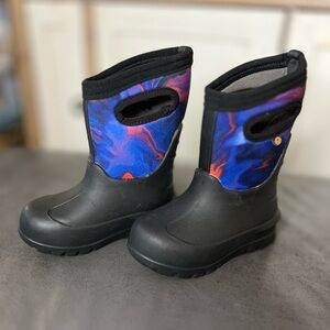 Bogs- Little Kid - Neo Classic Winter Boot